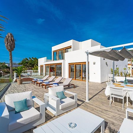Fabulous Contemporary 5 Bedroom Villa With Private Heated Pool, Sleeps Max 13 Callao Salvaje Exterior foto