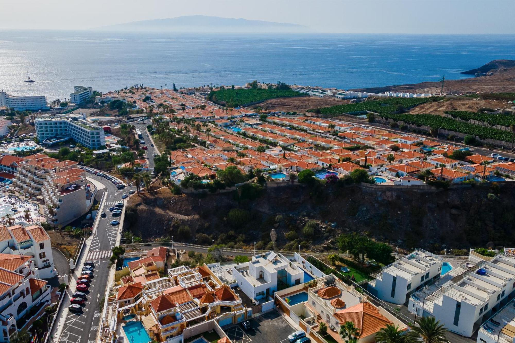 Fabulous Contemporary 5 Bedroom Villa With Private Heated Pool, Sleeps Max 13 Callao Salvaje Exterior foto