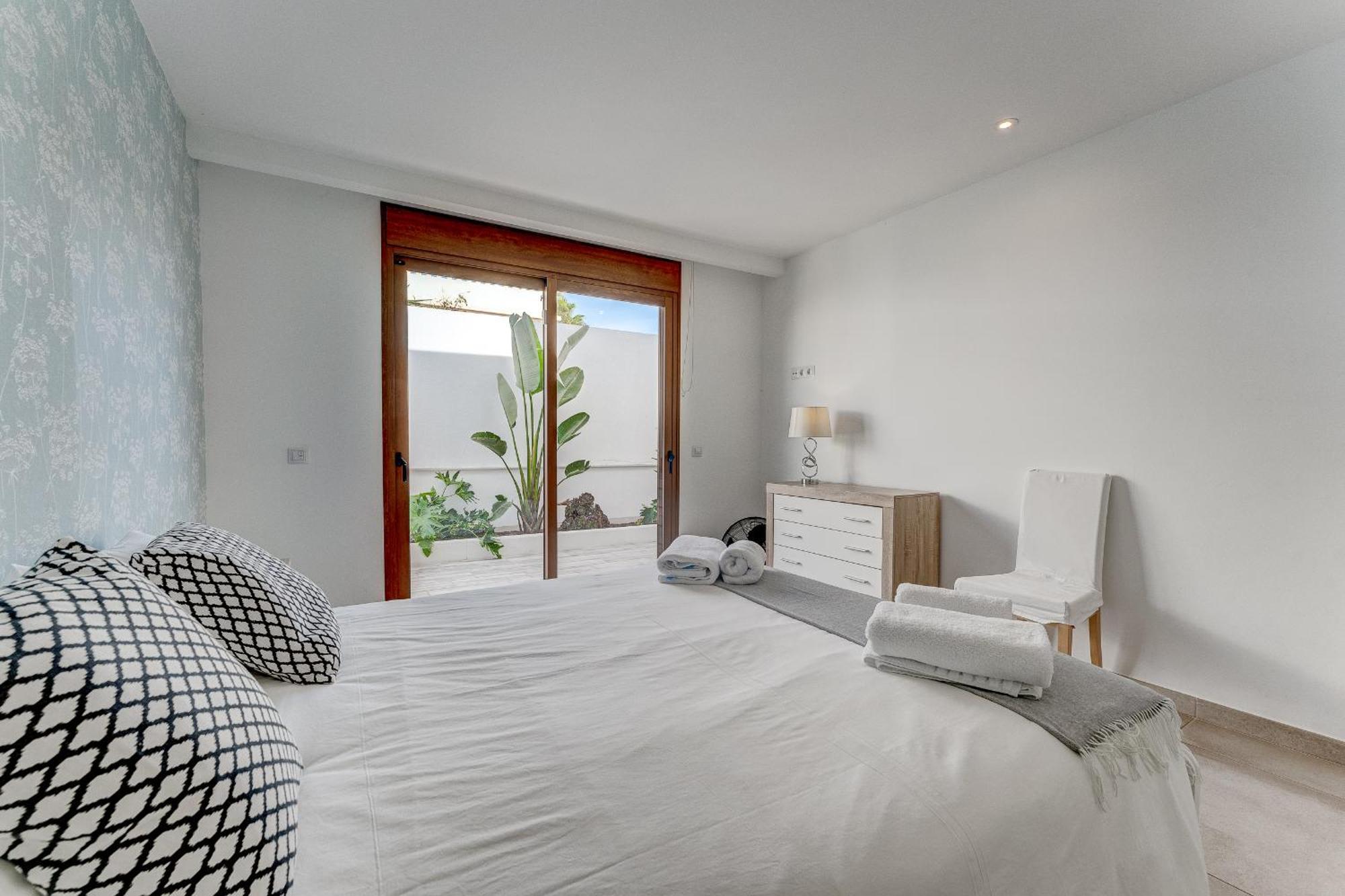 Fabulous Contemporary 5 Bedroom Villa With Private Heated Pool, Sleeps Max 13 Callao Salvaje Exterior foto
