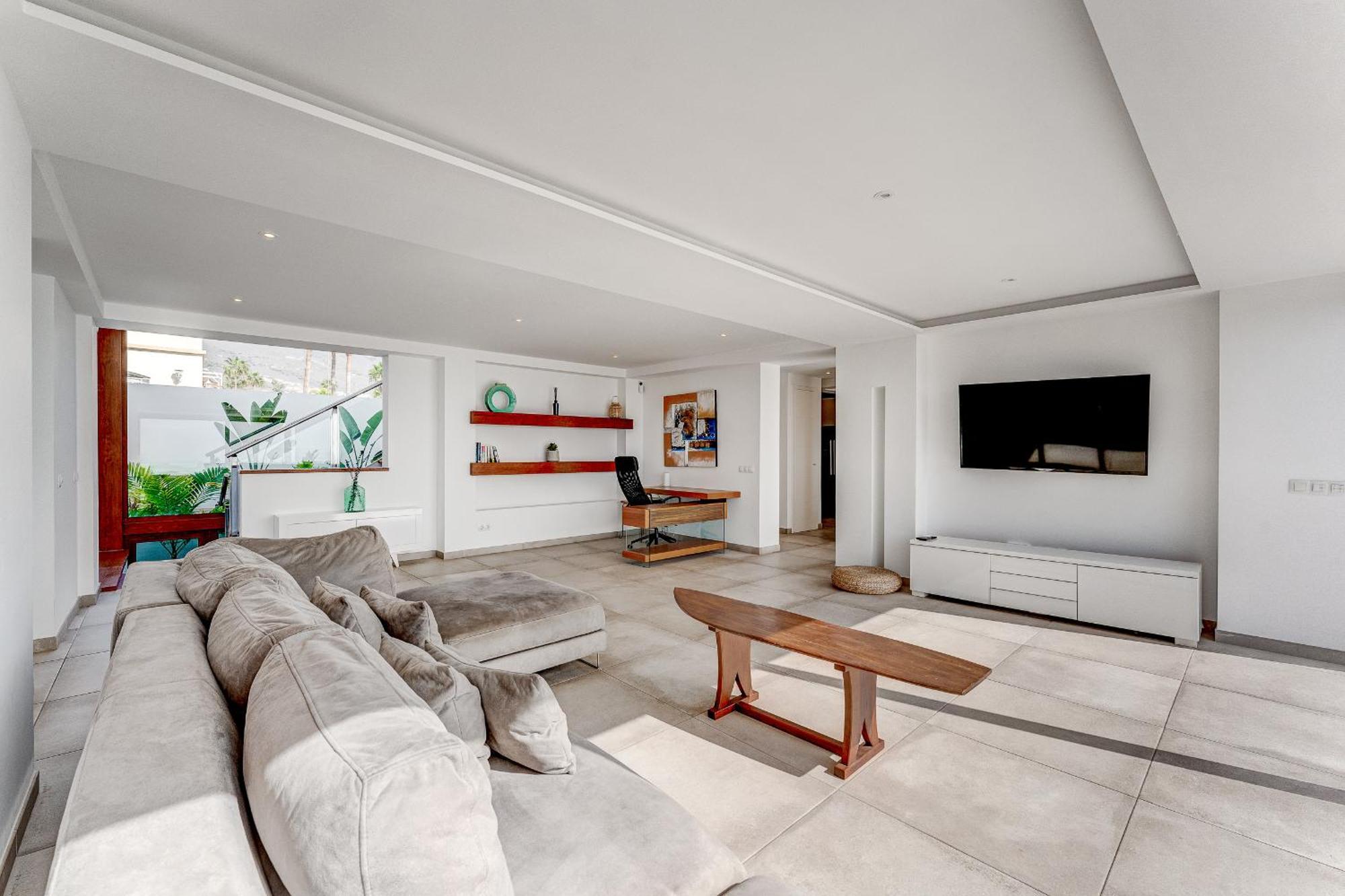 Fabulous Contemporary 5 Bedroom Villa With Private Heated Pool, Sleeps Max 13 Callao Salvaje Exterior foto